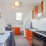 Appartamento Crowonder Lucky House With Pool And Patio 30 Meters From The