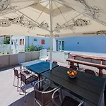 Appartamento Crowonder Lucky House With Pool And Patio 30 Meters From The *