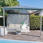 Crowonder Lucky House With Pool And Patio 30 Meters From The * Zara