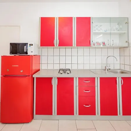 Crowonder Lucky House With Pool And Patio 30 Meters From The דירה *