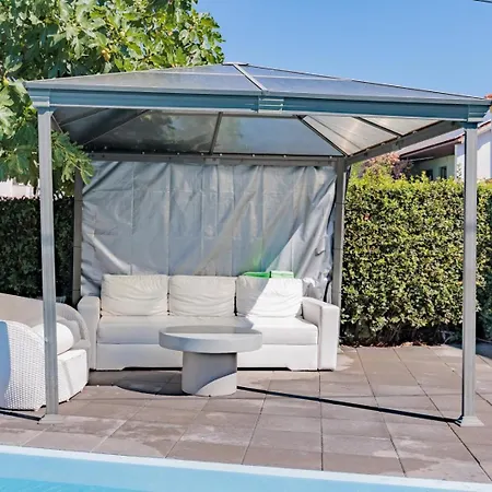 Crowonder Lucky House With Pool And Patio 30 Meters From The * זאדאר