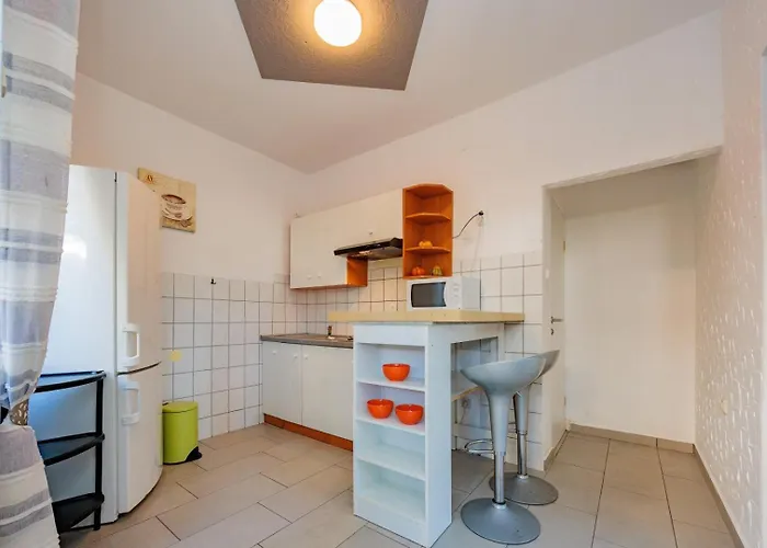 Apartmán Crowonder Lucky House With Pool And Patio 30 Meters From The