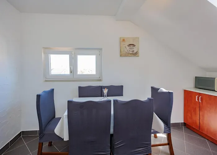 Apartmán Crowonder Lucky House With Pool And Patio 30 Meters From The *