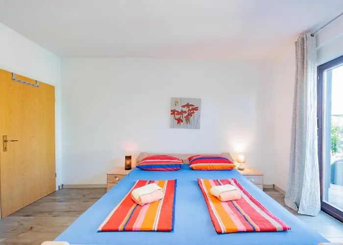Apartmán Crowonder Lucky House With Pool And Patio 30 Meters From The *