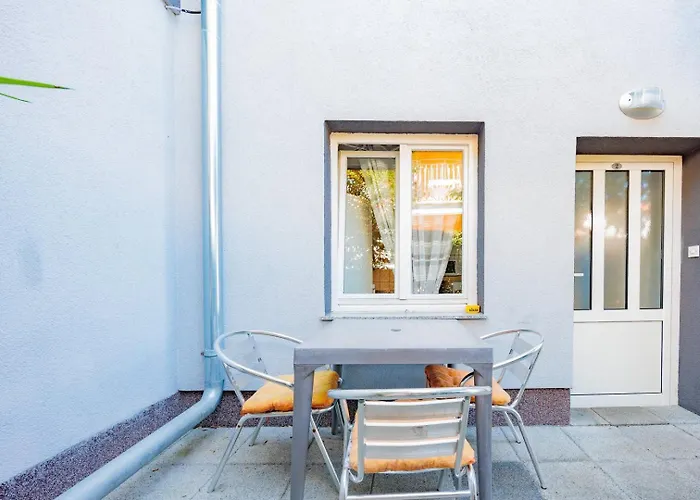 Crowonder Lucky House With Pool And Patio 30 Meters From The * Zadar