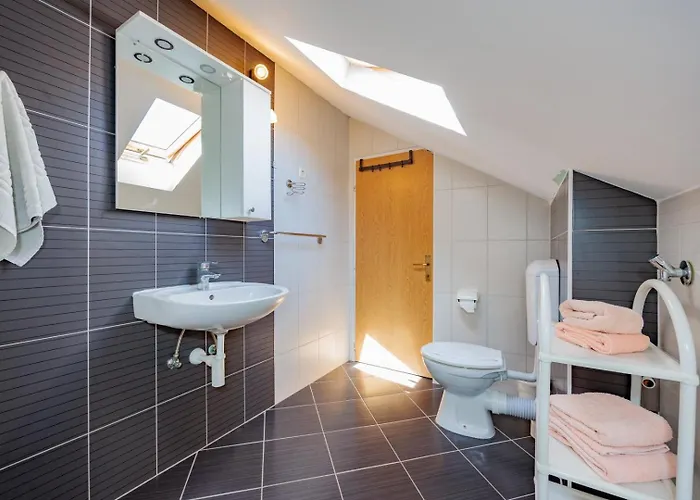 Διαμέρισμα Crowonder Lucky House With Pool And Patio 30 Meters From The